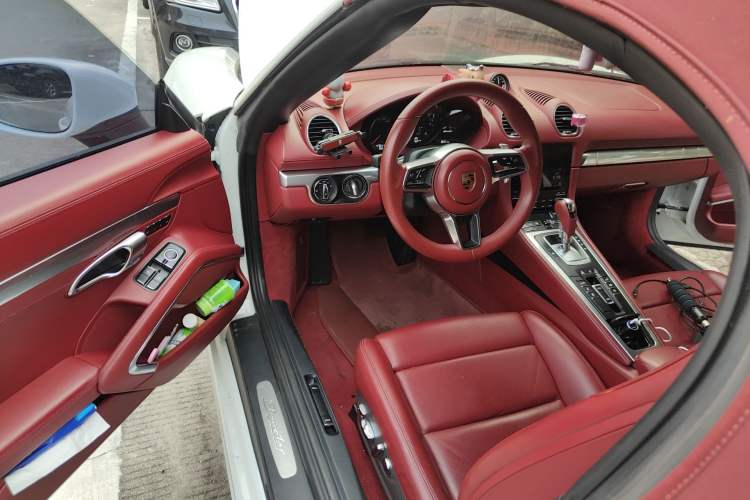 Used Porsche 718 2020 Boxster 2.0T Driver Seat