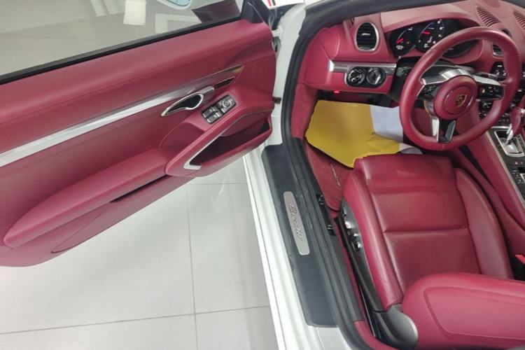 Used Porsche 718 2020 Boxster 2.0T Driver Seat