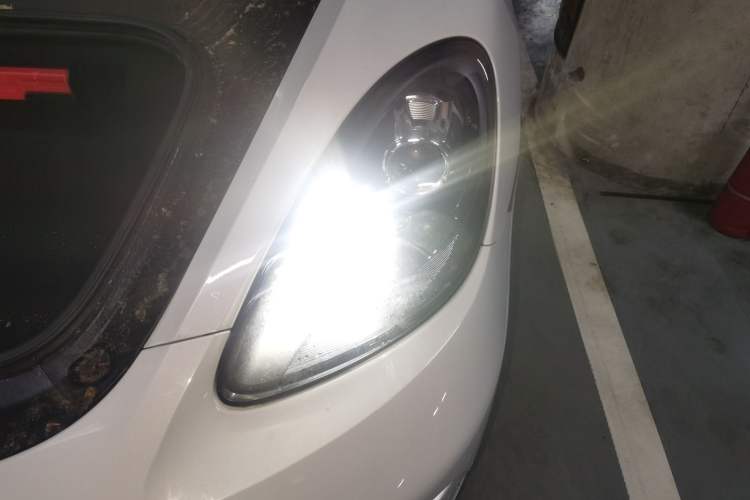 Used Porsche 718 2020 Boxster 2.0T Engine Bay Left