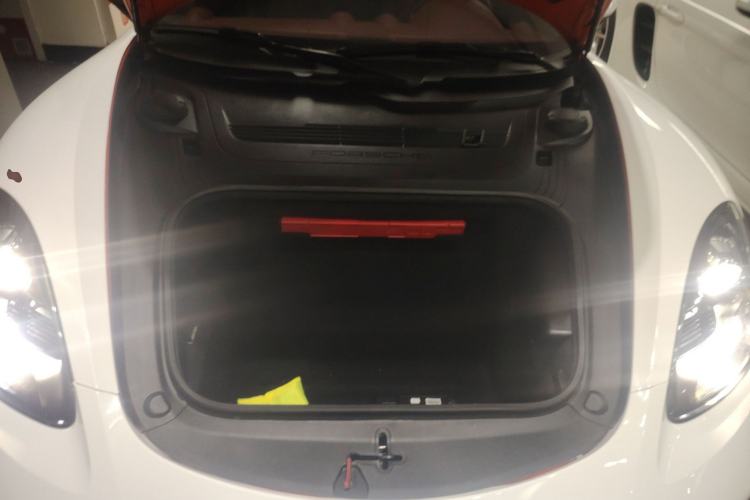Used Porsche 718 2020 Boxster 2.0T Engine Bay