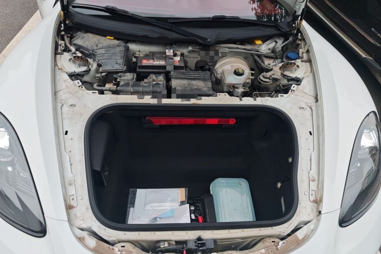 Used Porsche 718 2020 Boxster 2.0T Engine Bay