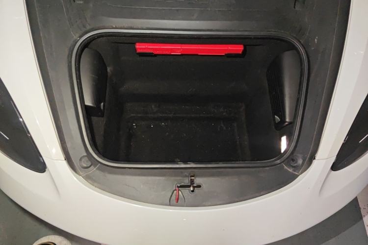 Used Porsche 718 2020 Cayman 2.0T Engine Bay