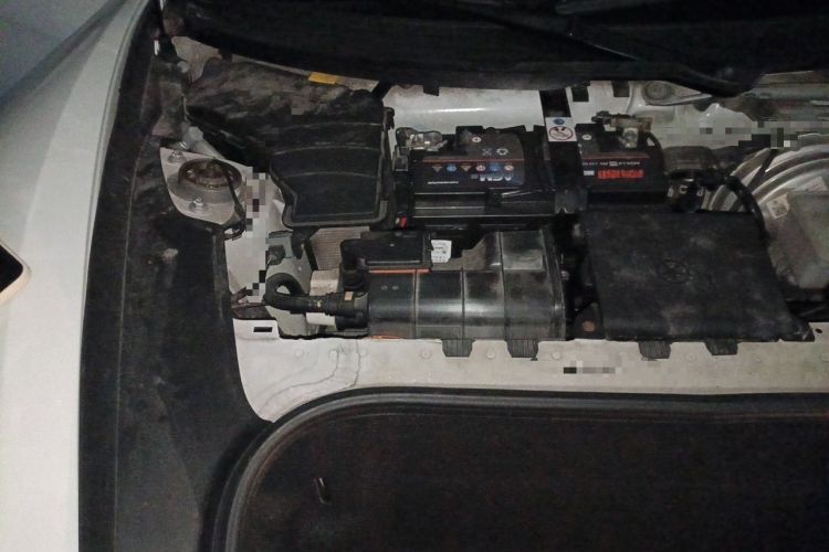 Used Porsche 718 2020 Boxster 2.0T Engine Bay Right