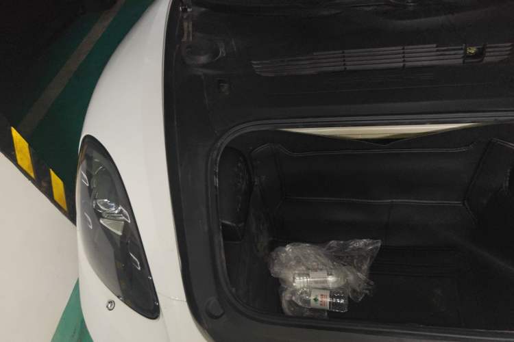 Used Porsche 718 2020 Boxster 2.0T Engine Bay Right