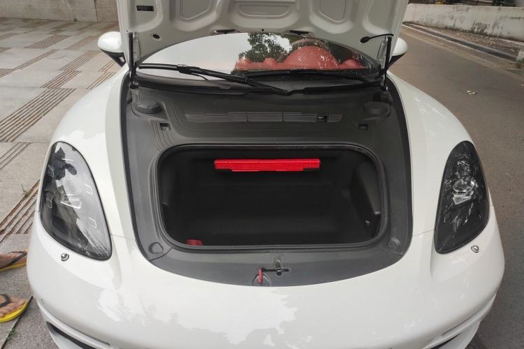 Used Porsche 718 2020 Boxster 2.0T Engine Bay