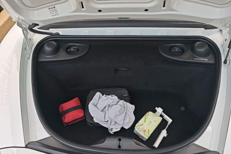 Used Porsche 718 2020 Boxster 2.0T Engine Bay