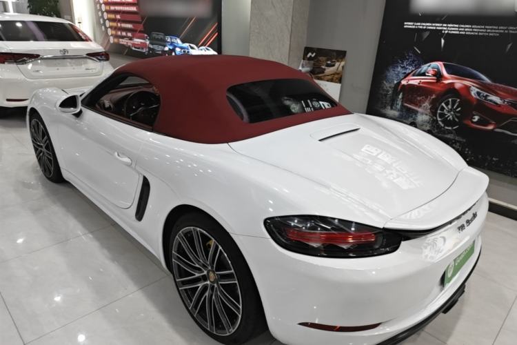 Used Porsche 718 2020 Boxster 2.0T Exterior 2