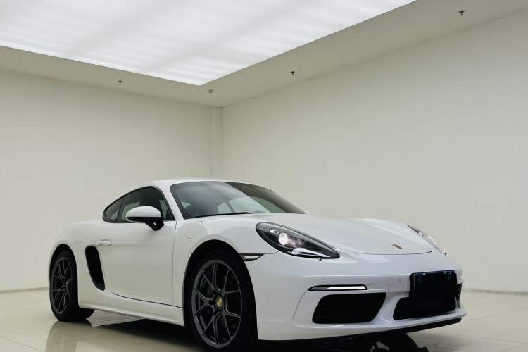 Used Porsche 718 2020 Cayman 2.0T Exterior 2