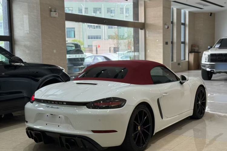 Used Porsche 718 2020 Boxster 2.0T Exterior 5