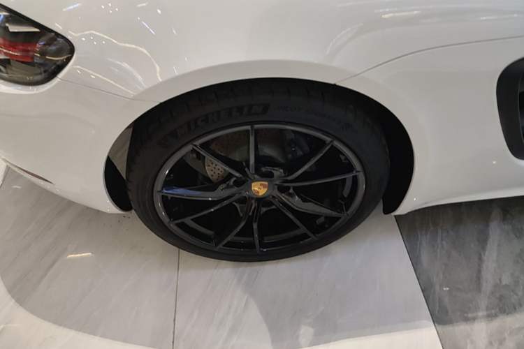 Used Porsche 718 2020 Boxster 2.0T Exterior 5