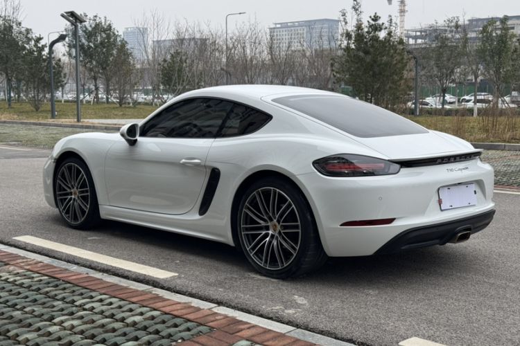 Used Porsche 718 2020 Cayman 2.0T Exterior 5