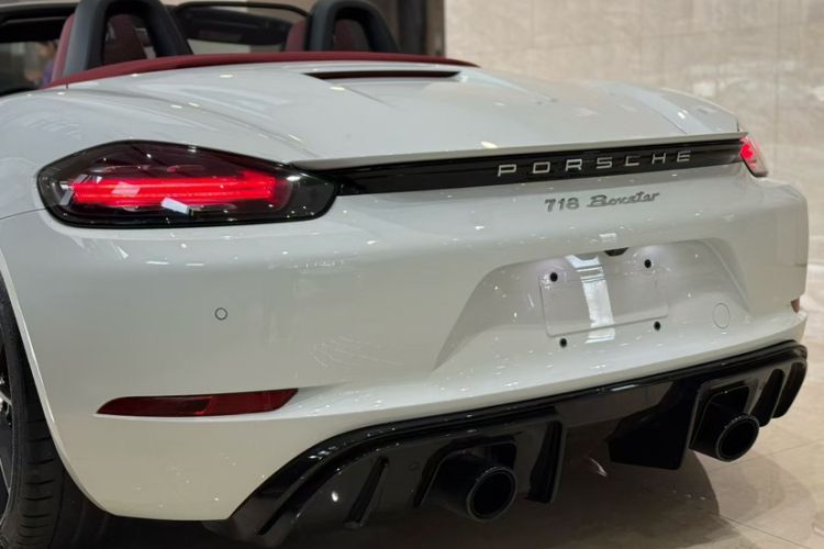 Used Porsche 718 2020 Boxster 2.0T Exterior 6