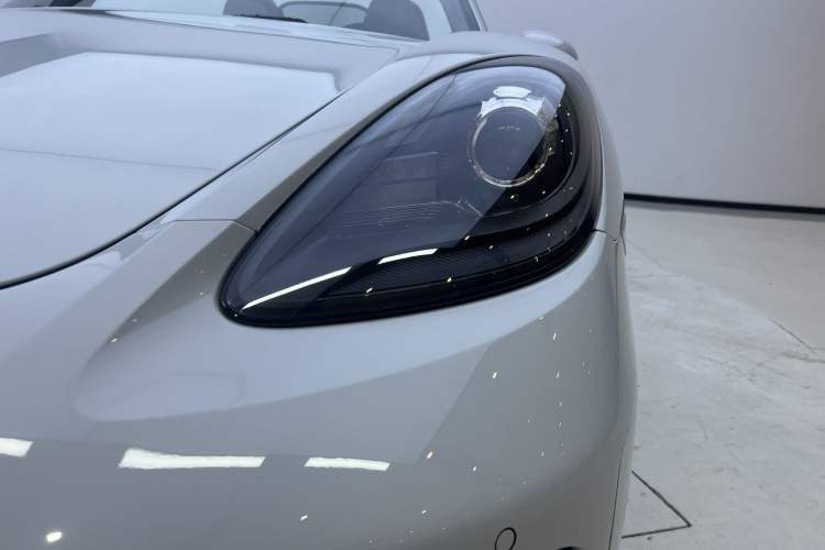 Used Porsche 718 2020 Boxster 2.0T Exterior 6