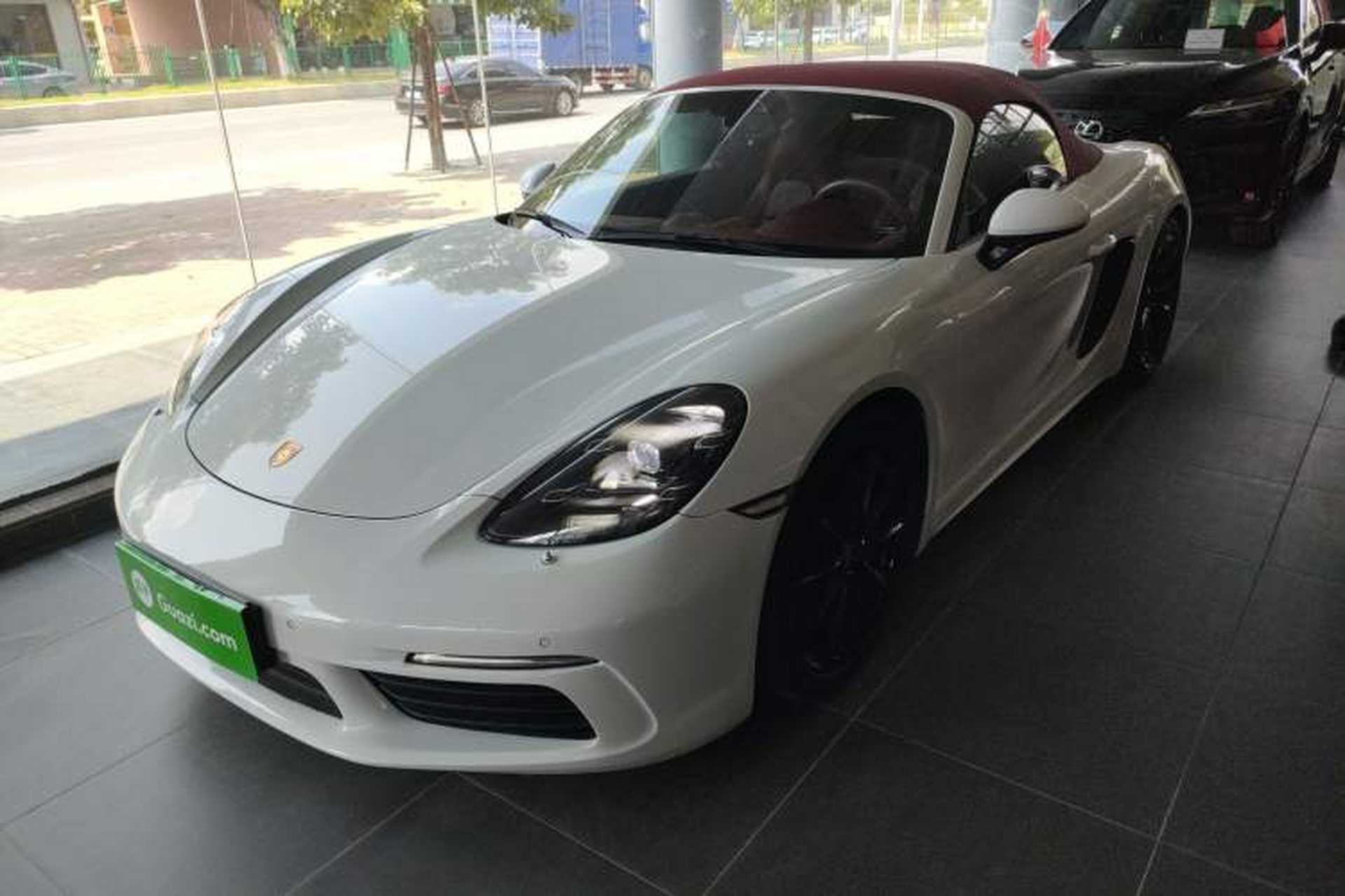 Used Porsche 718 2020 Boxster S 2.5T Front Left 45 Deg