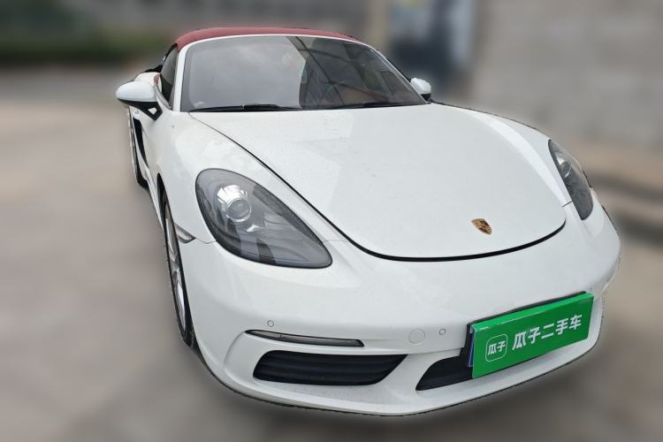 Used Porsche 718 2020 Boxster 2.0T Front Right 45 Deg