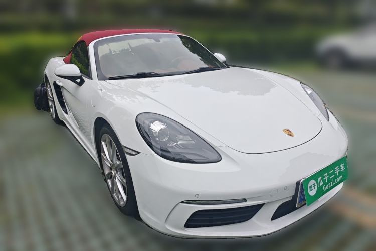 Used Porsche 718 2020 Boxster 2.0T Front Right 45 Deg