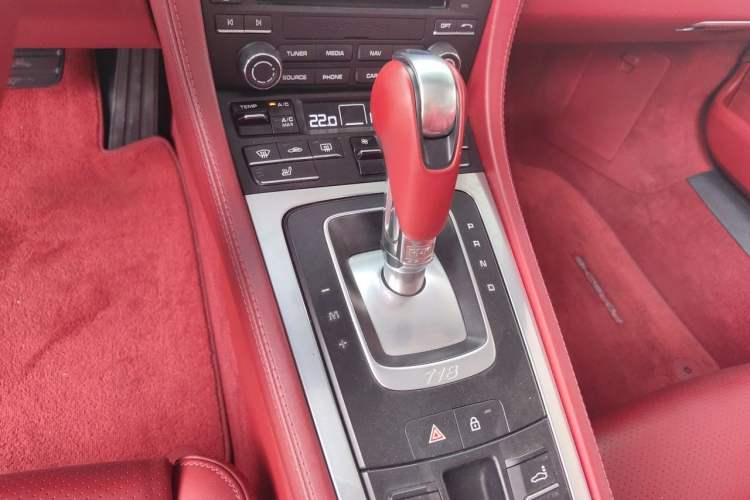 Used Porsche 718 2020 Boxster 2.0T Gear Lever