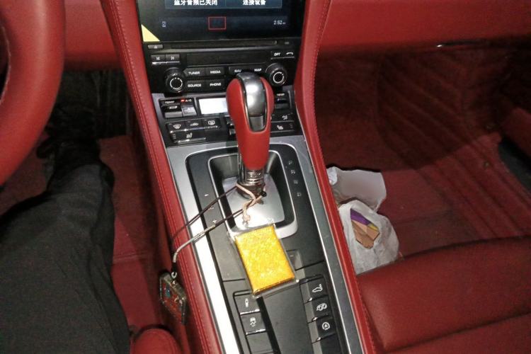 Used Porsche 718 2020 Cayman 2.0T Gear Lever