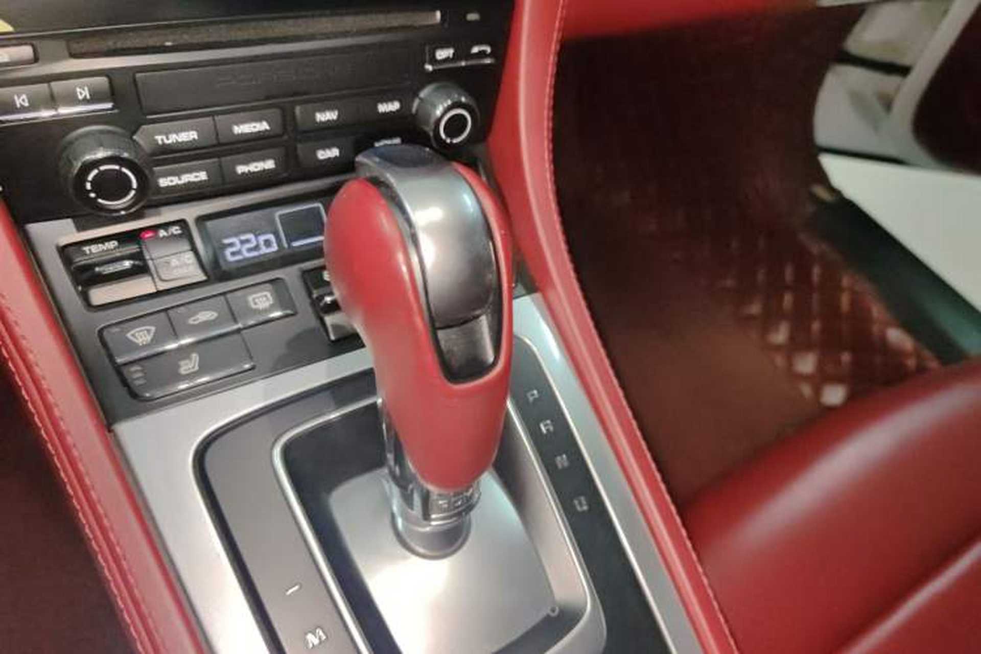 Used Porsche 718 2020 Boxster 2.0T Gear Lever