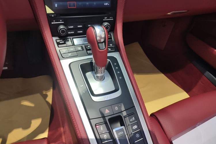 Used Porsche 718 2020 Boxster 2.0T Gear Lever
