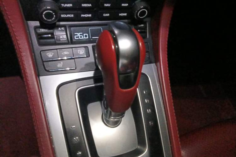 Used Porsche 718 2020 Boxster 2.0T Gear Lever