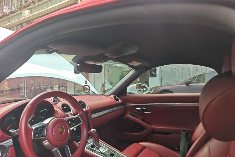 Used Porsche 718 2020 Boxster 2.0T Headliner