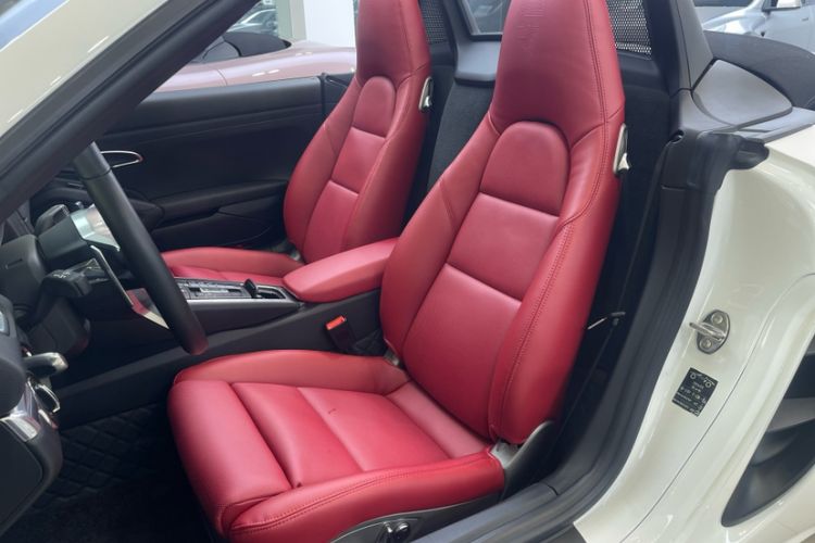 Used Porsche 718 2020 Boxster 2.0T Interior 7
