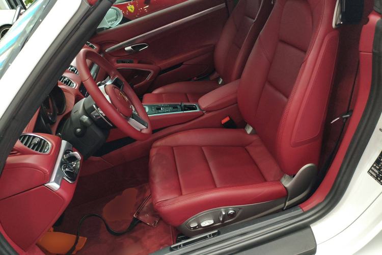 Used Porsche 718 2020 Boxster 2.0T Left Front Seat