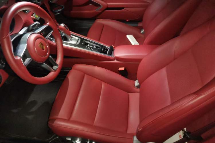 Used Porsche 718 2020 Boxster 2.0T Left Front Seat