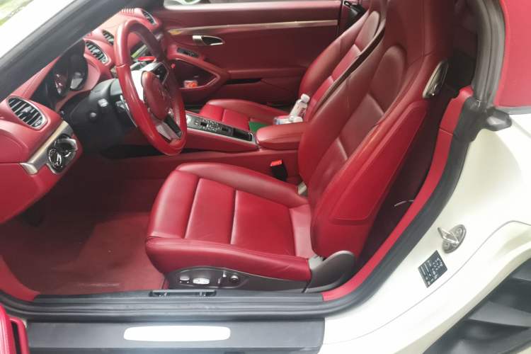 Used Porsche 718 2020 Boxster 2.0T Left Front Seat