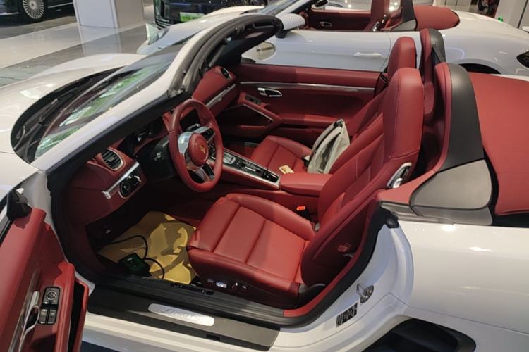 Used Porsche 718 2020 Boxster 2.0T Left Front Seat