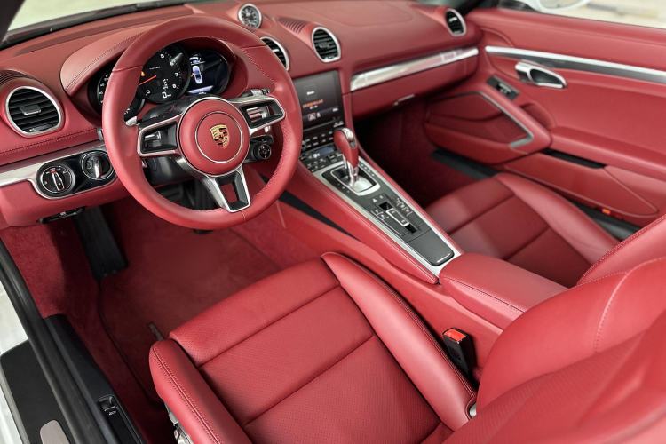 Used Porsche 718 2020 Boxster 2.0T Left Front Seat