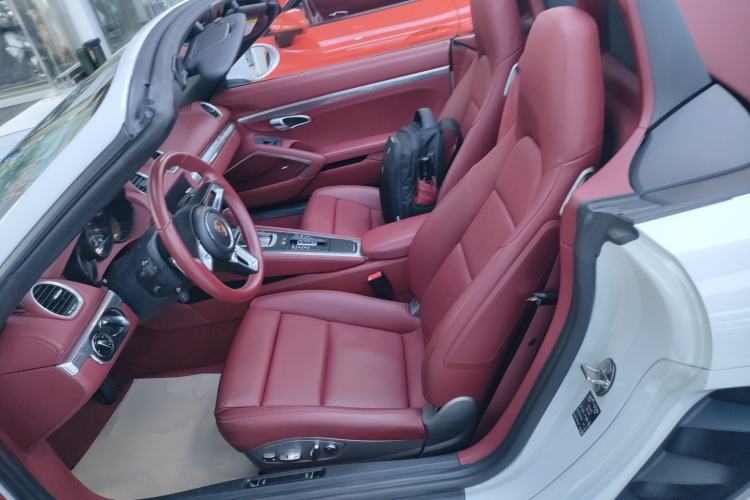 Used Porsche 718 2020 Boxster 2.0T Left Front Seat