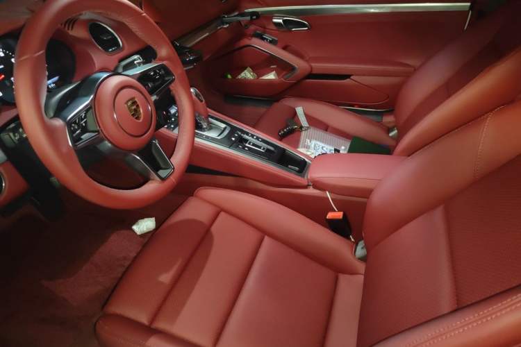 Used Porsche 718 2020 Boxster 2.0T Left Front Seat