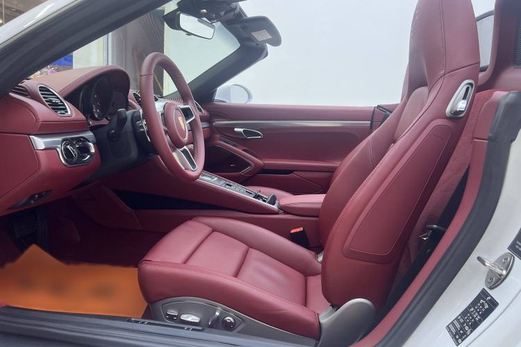 Used Porsche 718 2020 Boxster 2.0T Left Front Seat