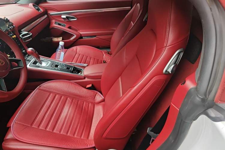Used Porsche 718 2020 Boxster 2.0T Left Rear Seat