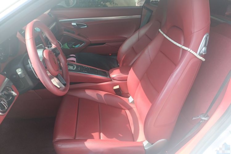 Used Porsche 718 2020 Cayman 2.0T Left Rear Seat