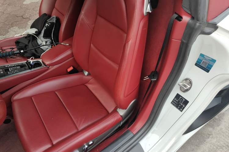 Used Porsche 718 2020 Boxster 2.0T Left Rear Seat