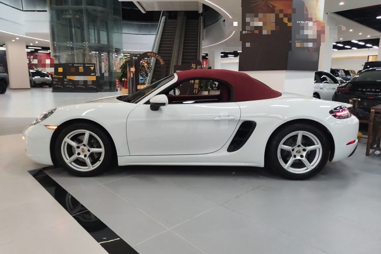 Used Porsche 718 2020 Boxster 2.0T Left Side
