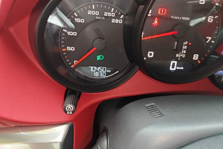 Used Porsche 718 2020 Boxster 2.0T Odometer Close Up