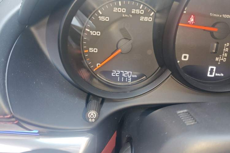 Used Porsche 718 2020 Boxster 2.0T Odometer Close Up