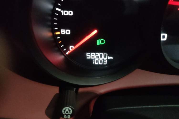 Used Porsche 718 2020 Boxster 2.0T Odometer Close Up