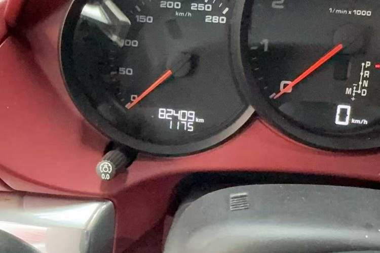 Used Porsche 718 2020 Cayman 2.0T Odometer Close Up