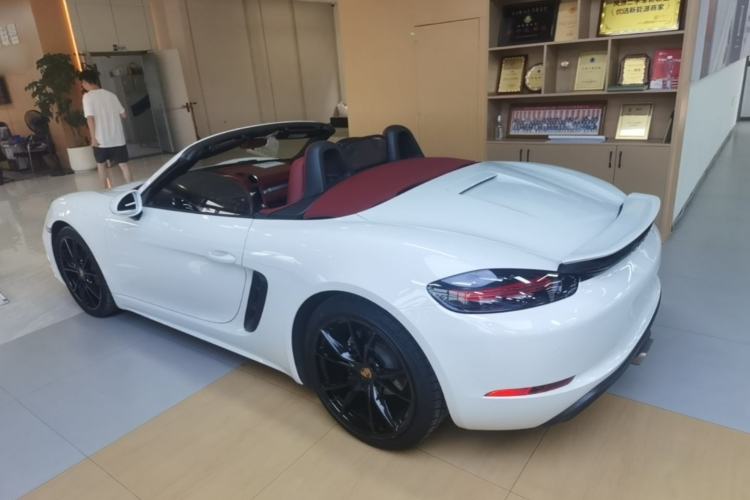 Used Porsche 718 2020 Boxster 2.0T Rear Left 45 Deg