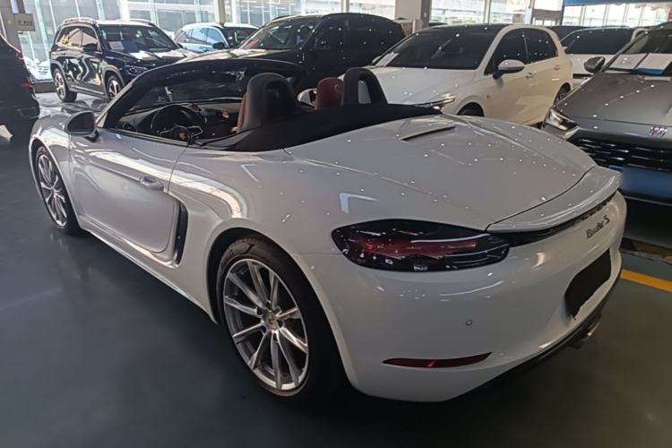 Used Porsche 718 2020 Boxster 2.0T Rear Left 45 Deg