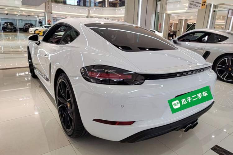 Used Porsche 718 2020 Cayman 2.0T Rear Left 45 Deg