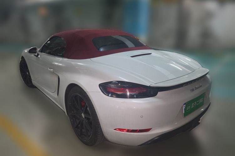 Used Porsche 718 2020 Boxster 2.0T Rear Left 45 Deg