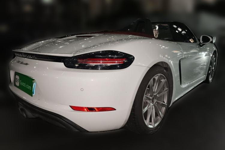 Used Porsche 718 2020 Boxster 2.0T Rear Right 45 Deg