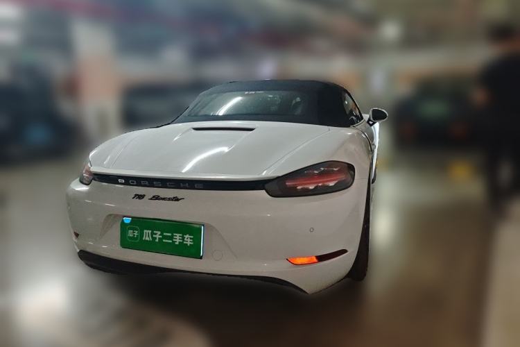 Used Porsche 718 2020 Boxster 2.0T Rear Right 45 Deg