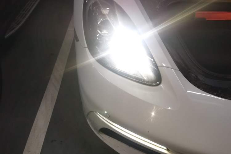 Used Porsche 718 2020 Boxster 2.0T Right Front Headlight